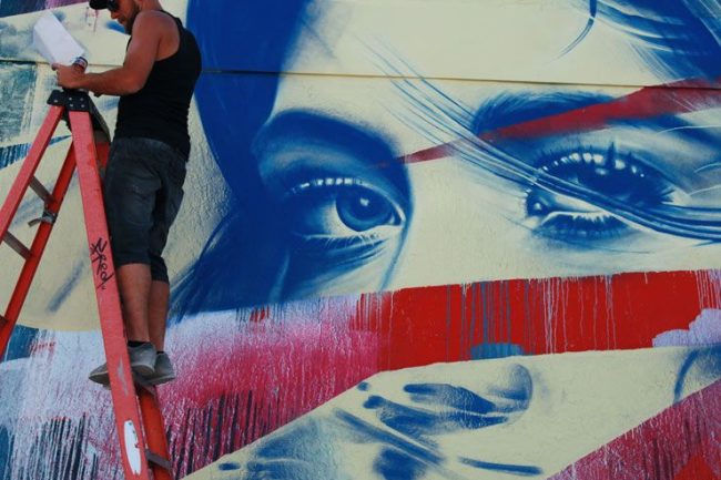 Live Art Activation - Artist painting live in Miami
